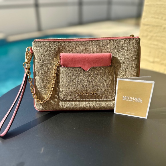 Michael Kors Handbags - Michael Kors, Large Zip 2 in 1 Card Case and Wristlet